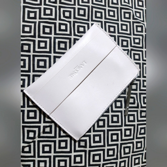 LANCOME Pouch (BRAND NEW) - Picture 4 of 12